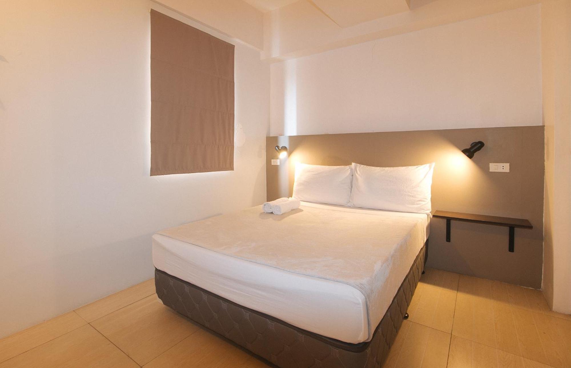 59 Xavierville By Reddoorz Cubao Buitenkant foto
