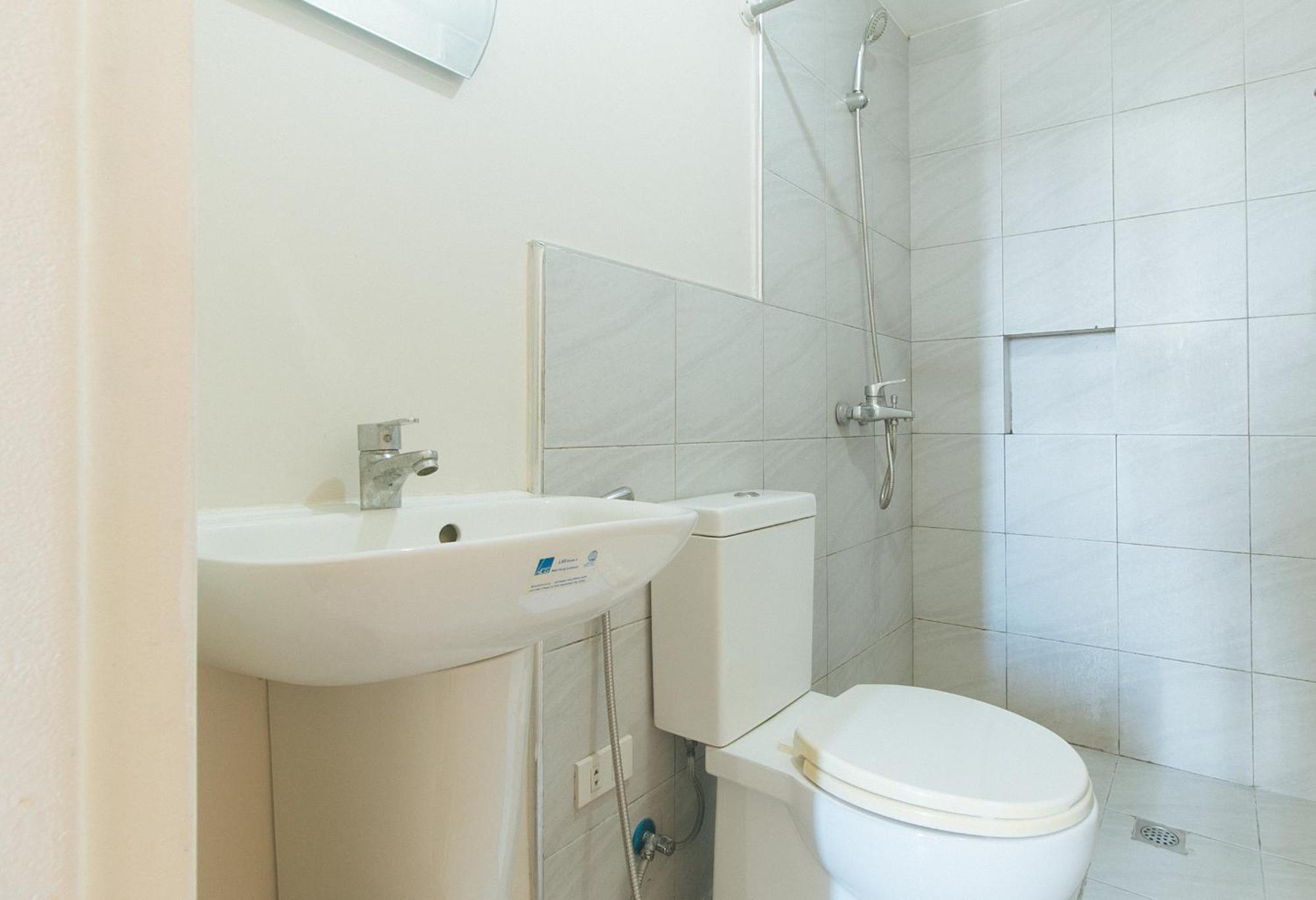 59 Xavierville By Reddoorz Cubao Buitenkant foto