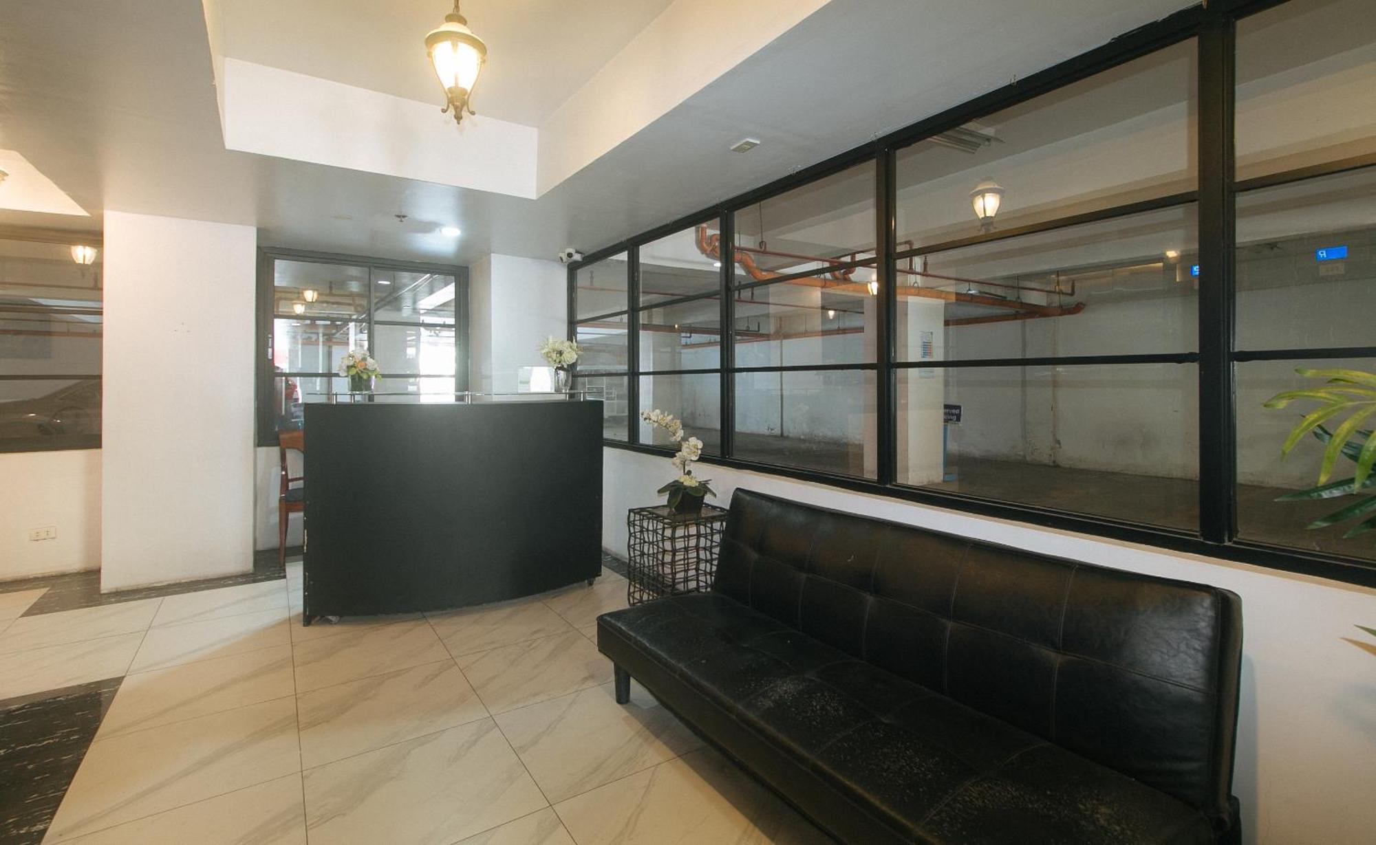 59 Xavierville By Reddoorz Cubao Buitenkant foto